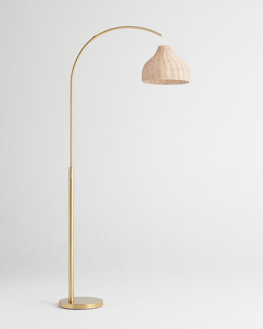 Arc Floor Lamp with Wicker Shade – Color Options