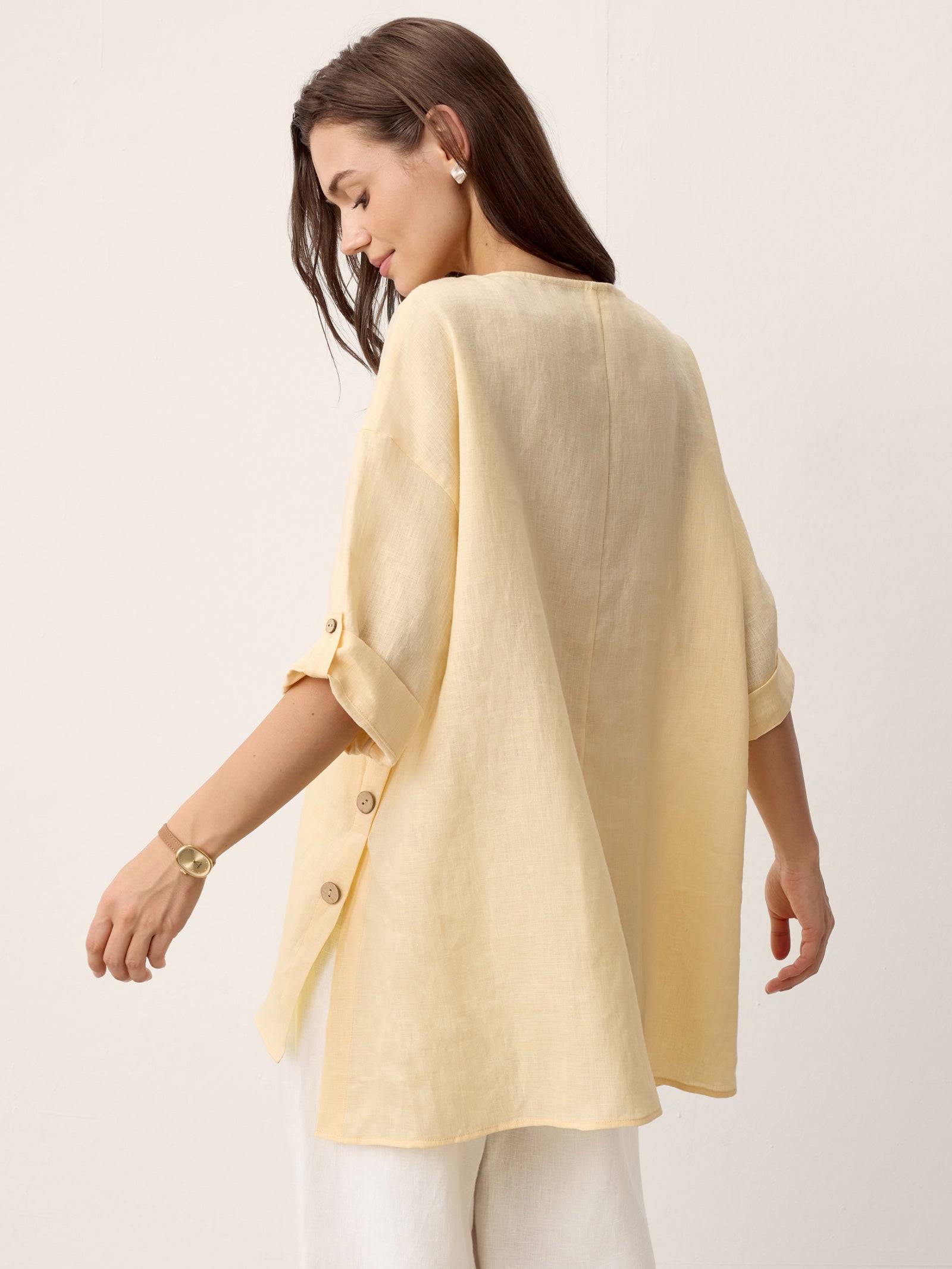 Daphnea 100% Linen Curved-Hem Oversized Top