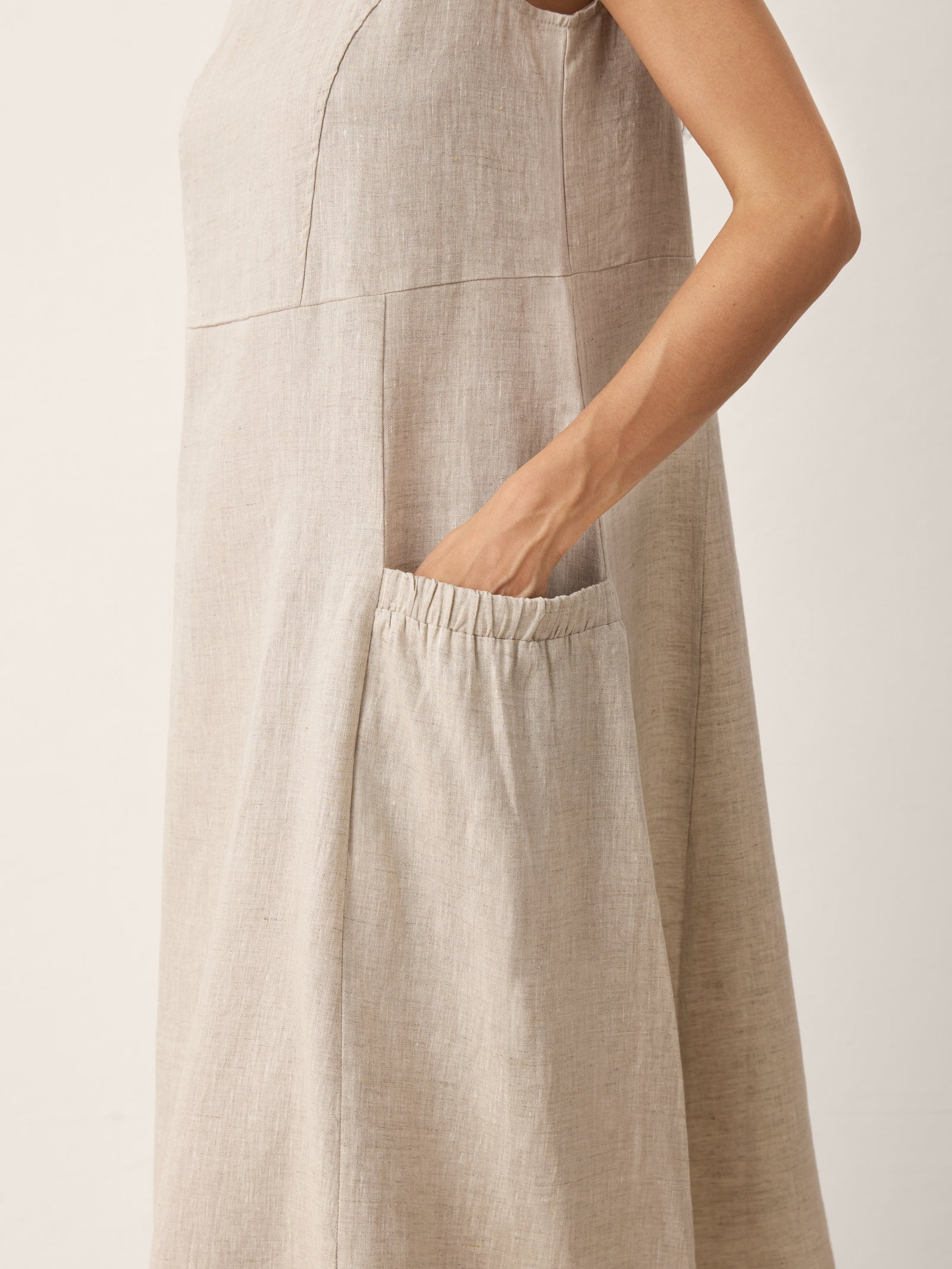 Women’s Relaxed Linen Midi Dress