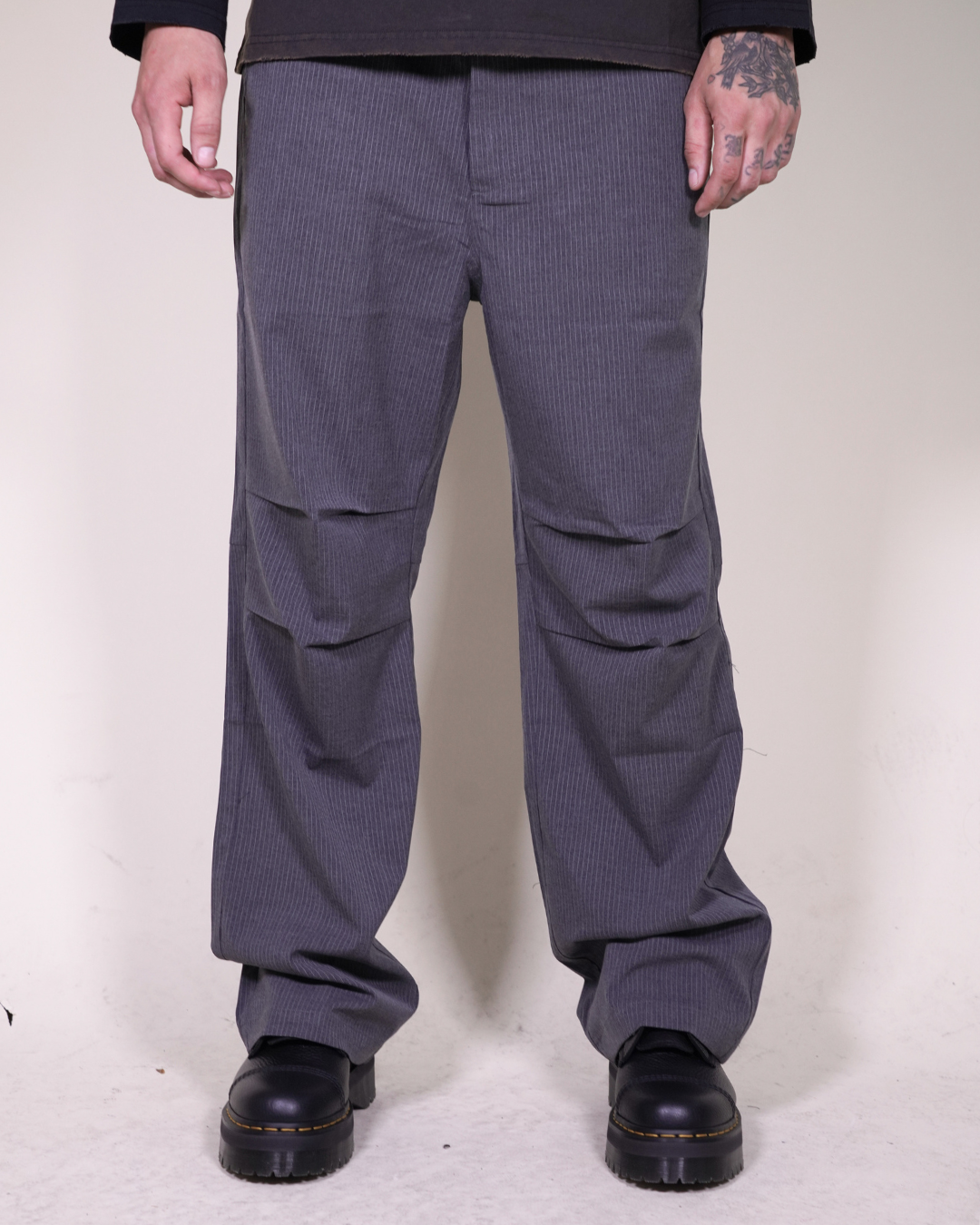 Men’s Pinstripe Tucked Wool Trousers