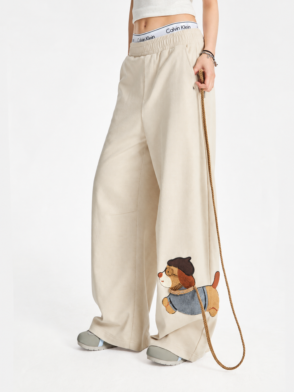 Women’s Puppy Embroidery Wide-Leg Pants