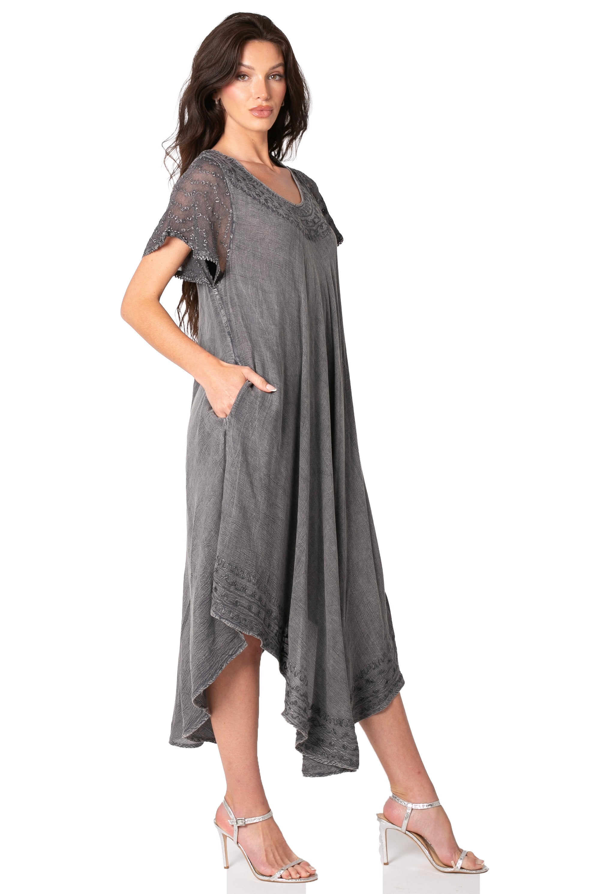 Women’s Relaxed Embroidered Caftan Dress