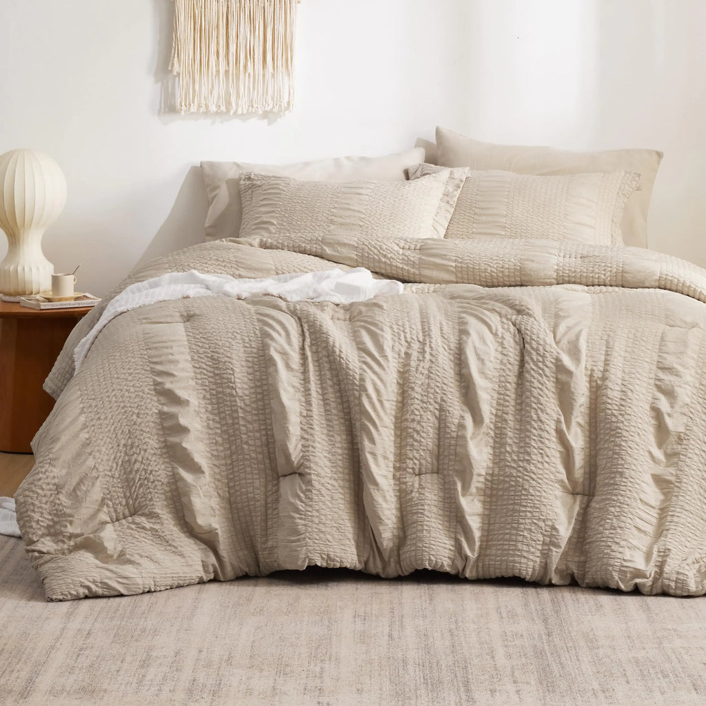 7-Piece Full Size Seersucker Comforter Bedding Set – Bedsure (Beige)