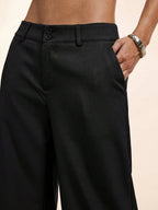 Women’s Low-Rise Wide-Leg Pants – Black