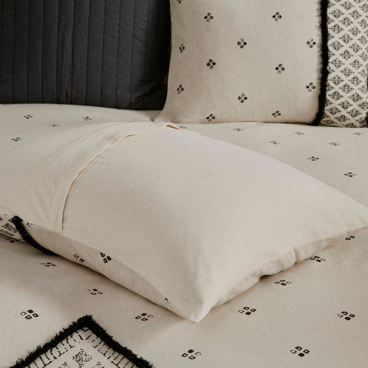 3-Piece Flax & Cotton Blend Duvet Cover Set – One Size, Fits Full/Queen Beds