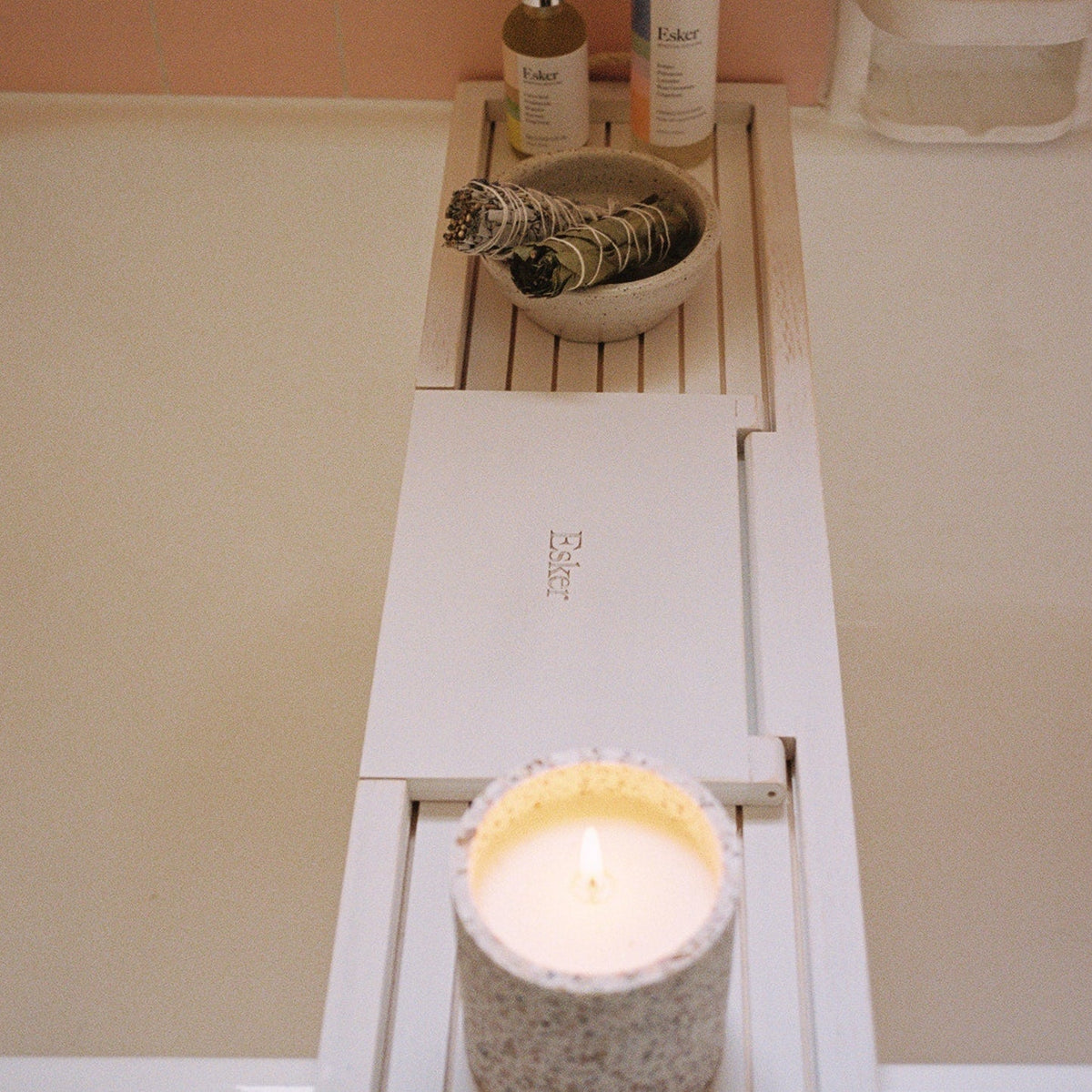 Wooden Bath Tray – Expandable Bathtub Caddy