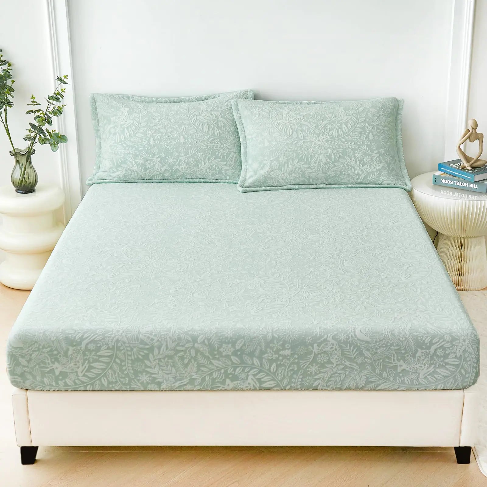 Queen Size Fleece Fitted Sheet – HCORA (16" Deep Pocket)