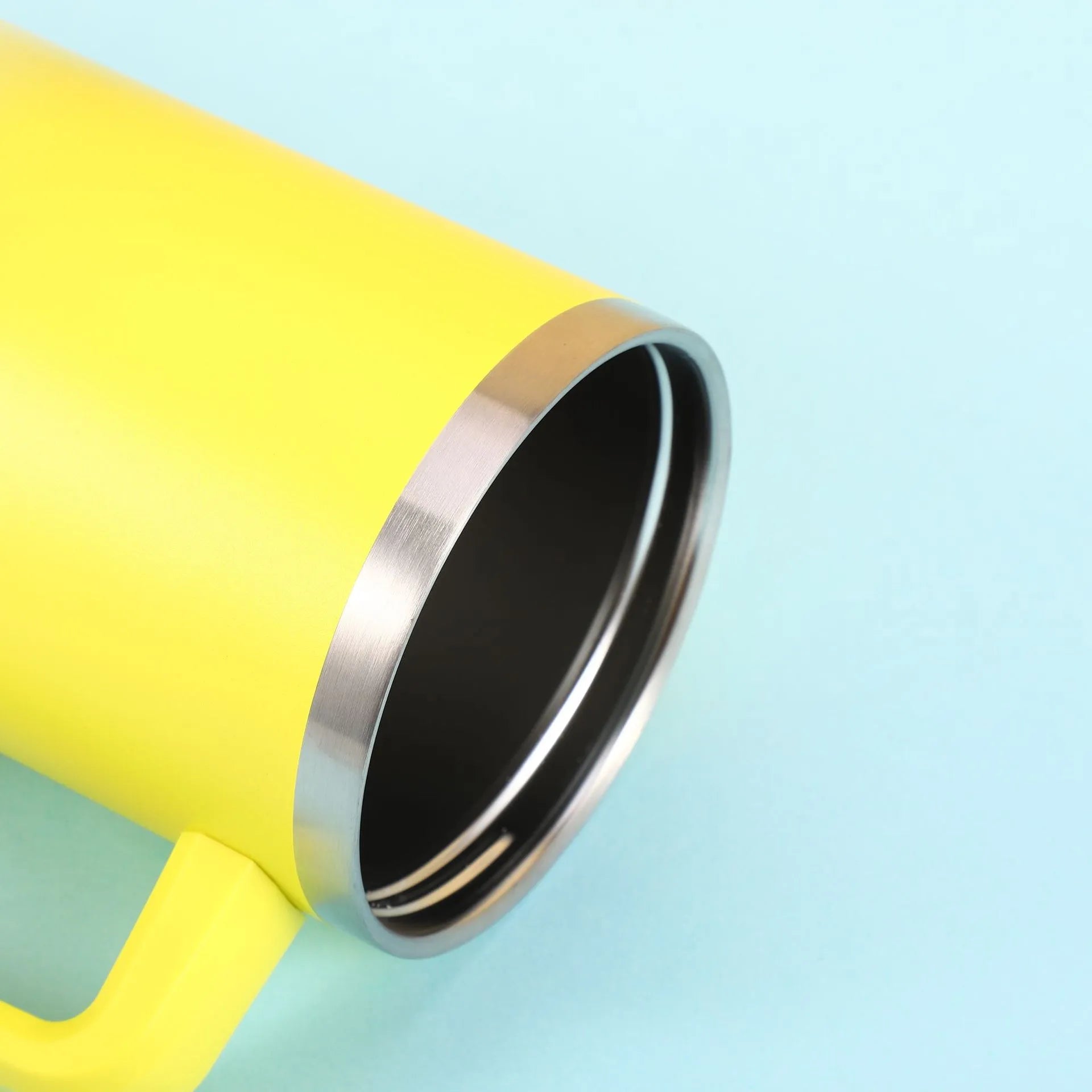 Stainless Steel Vacuum Insulated Tumbler with Lid & Straw