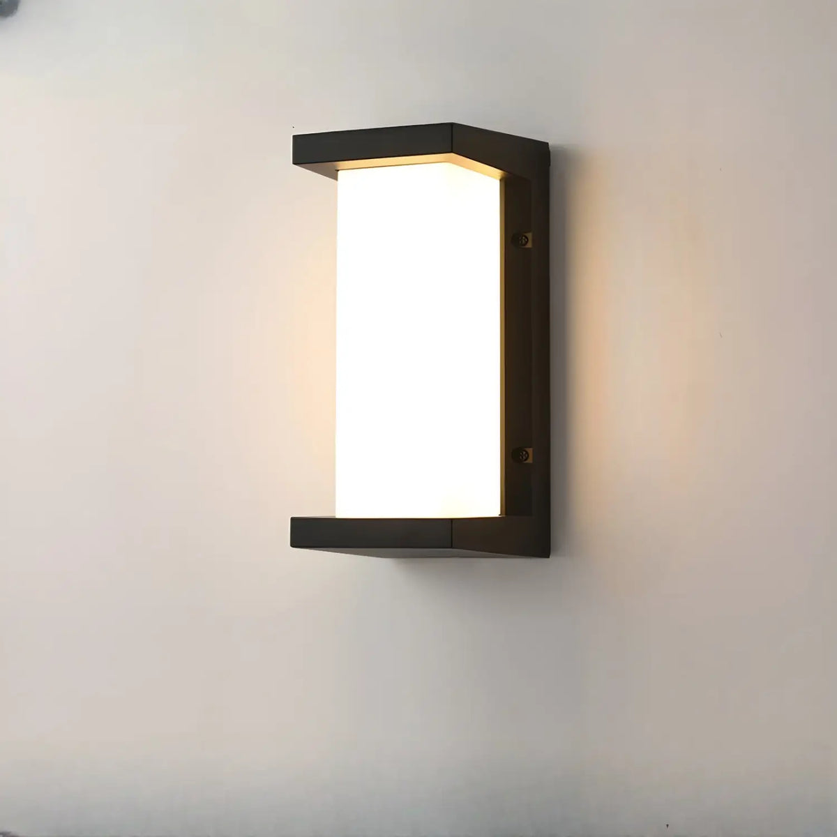 Outdoor LED Wall Light – Optional PIR Motion Sensor, IP65