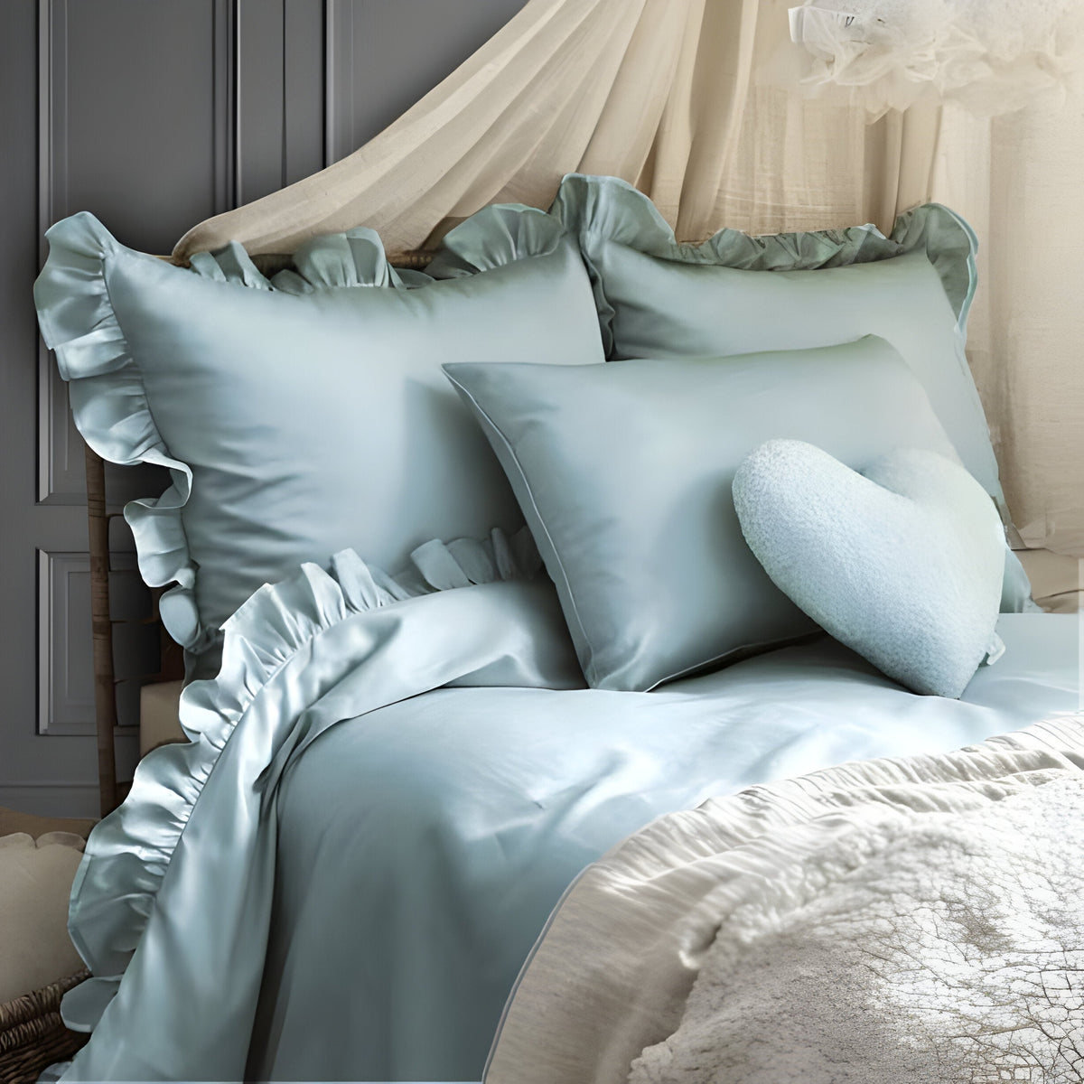 400 Thread Count Cotton Sateen Ruffle Duvet Cover Set
