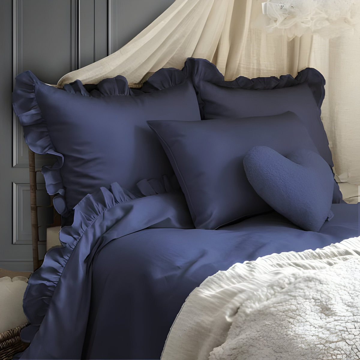 400 Thread Count Cotton Sateen Ruffle Duvet Cover Set