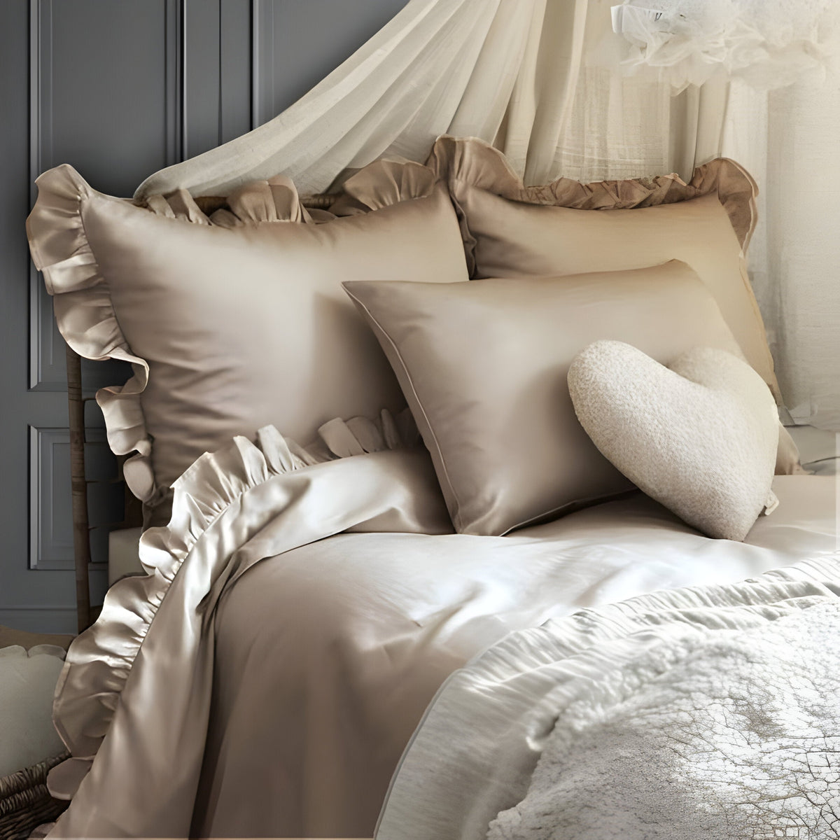 400 Thread Count Cotton Sateen Ruffle Duvet Cover Set