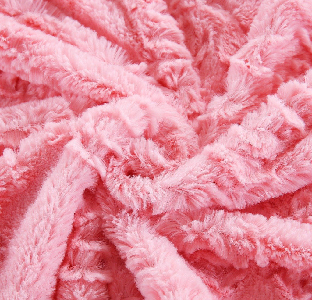 DaDa Bedding Pink Rose Bud Faux Fur Sherpa Blanket