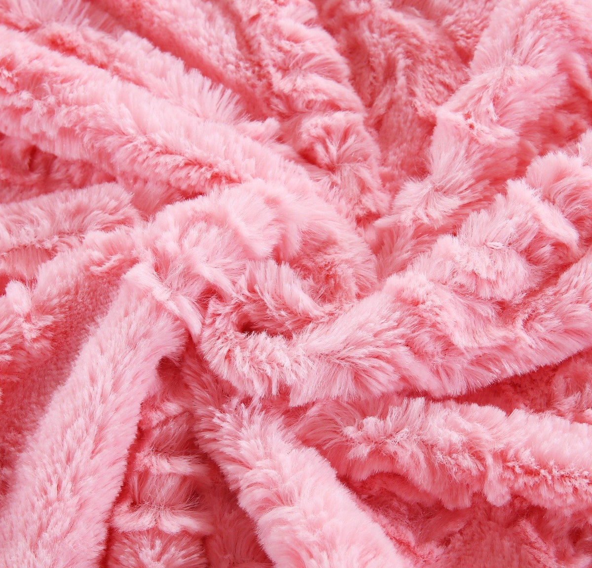 DaDa Bedding Pink Rose Bud Faux Fur Sherpa Blanket