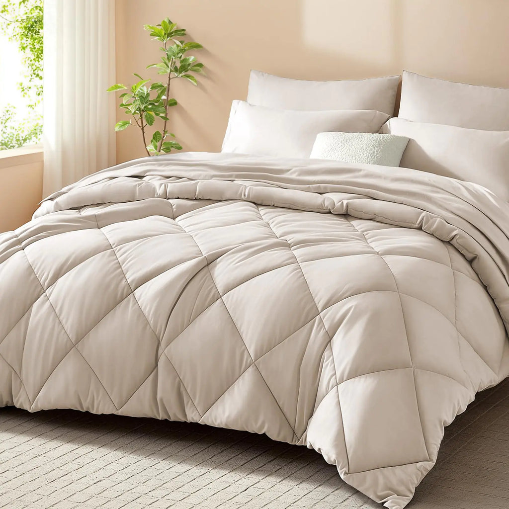 7-Piece Full Size Bedding Set – SunStyle Home (Beige)